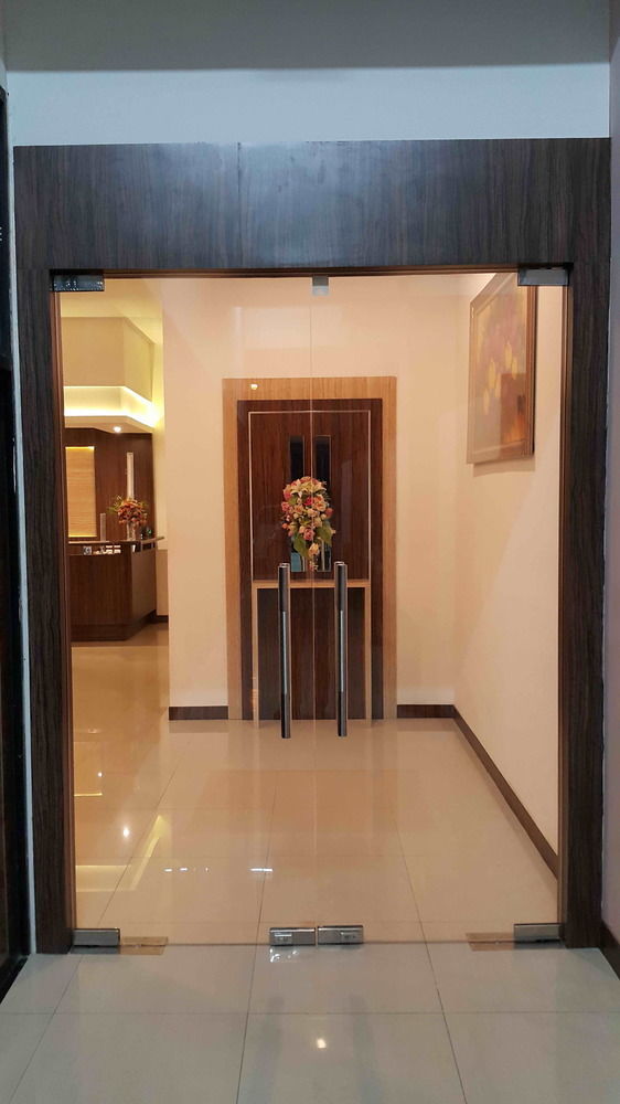 Focus Hotel จาการ์ตา ภายนอก รูปภาพ